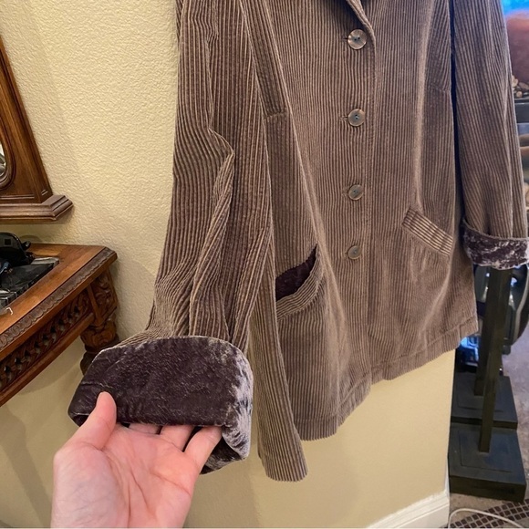 J. JILL Women Taupe Neutral Corduroy Velvet Cuffs Button Pleated Jacket- Medium - Picture 3 of 9